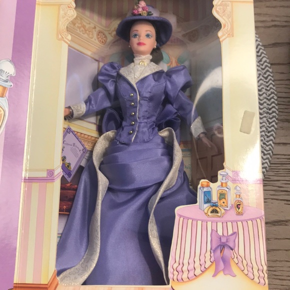 Collectible Barbie 1997 - Picture 8 of 9